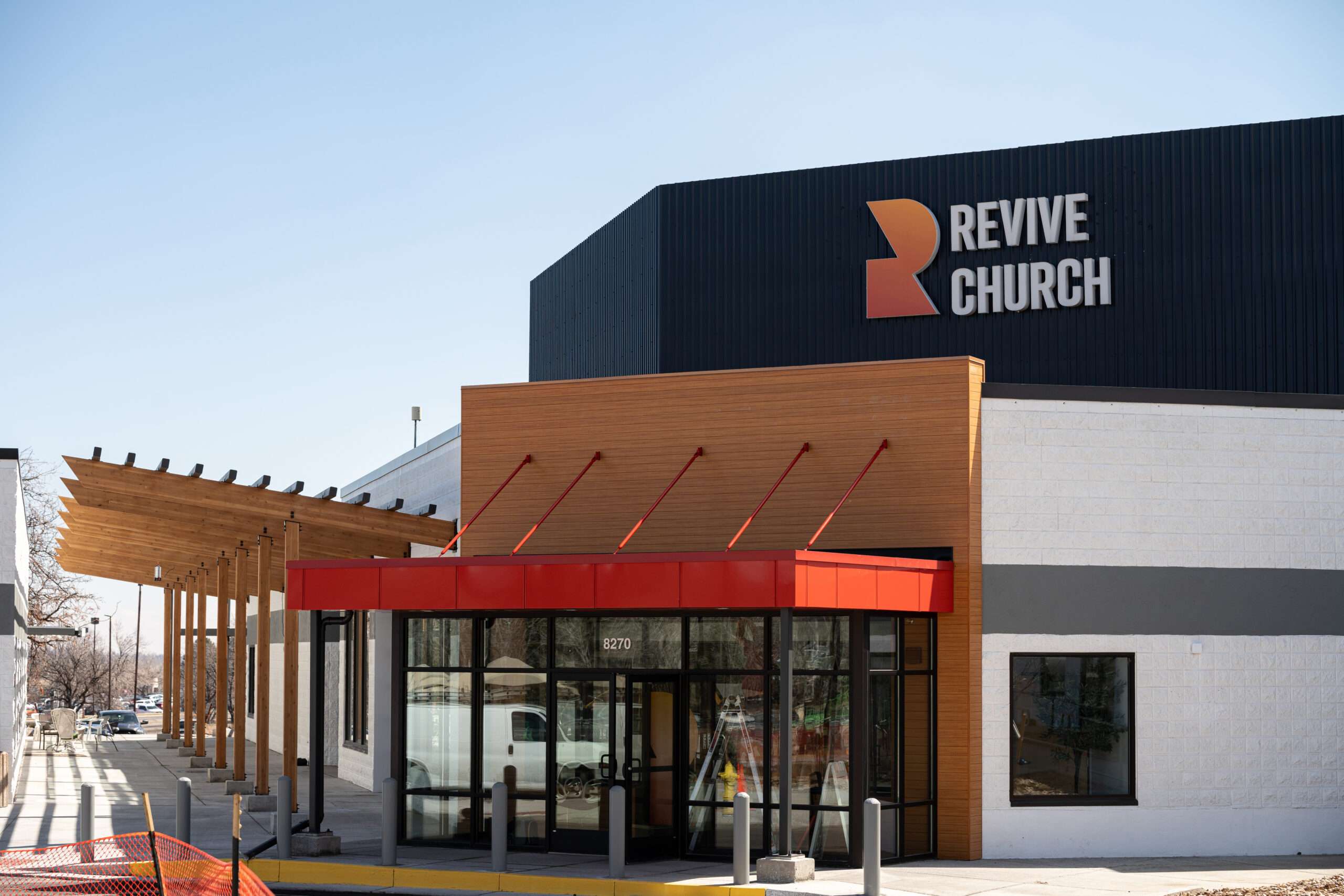 An exterior picture of Revive Church in Arvada, Colo.